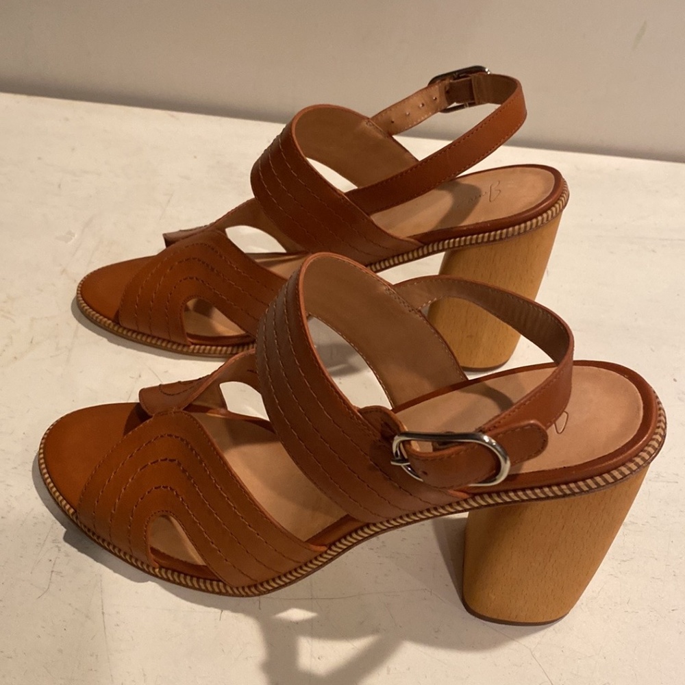 Joie Aforleen block heel sandals; sz 40; 10 US; tan; NWT